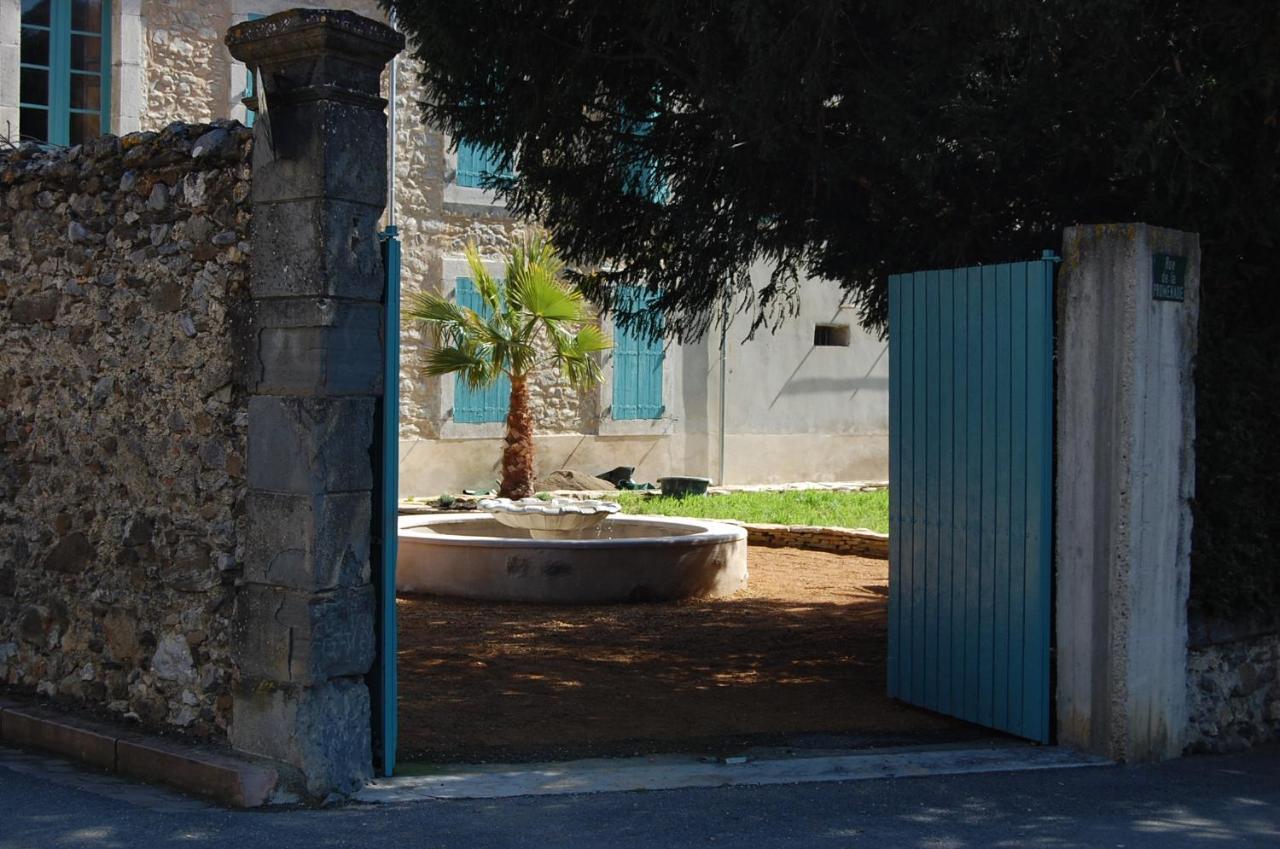 Aux Berges Du Libre Bed & Breakfast Felines-Termenes Dış mekan fotoğraf