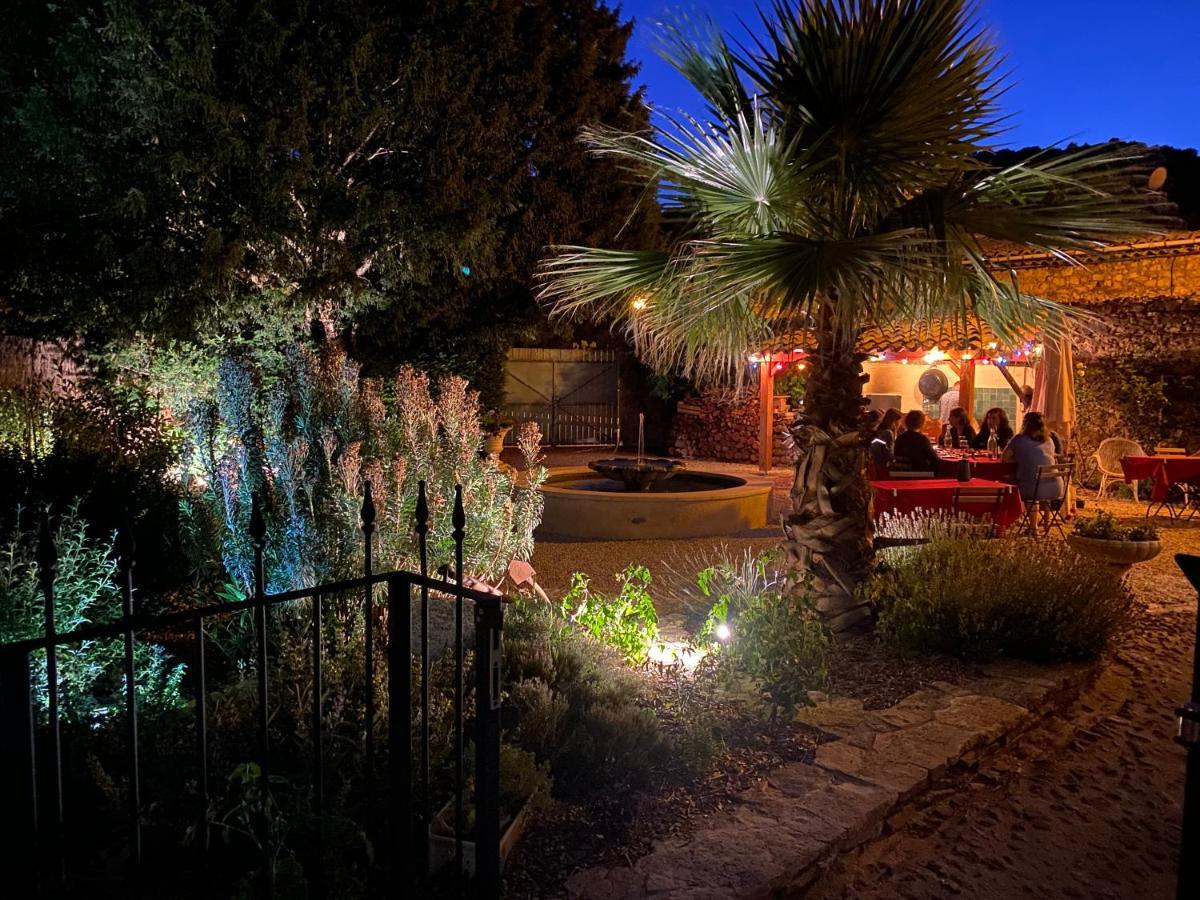 Aux Berges Du Libre Bed & Breakfast Felines-Termenes Dış mekan fotoğraf