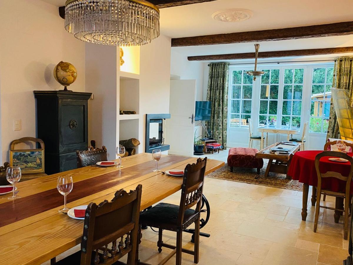 Aux Berges Du Libre Bed & Breakfast Felines-Termenes Dış mekan fotoğraf