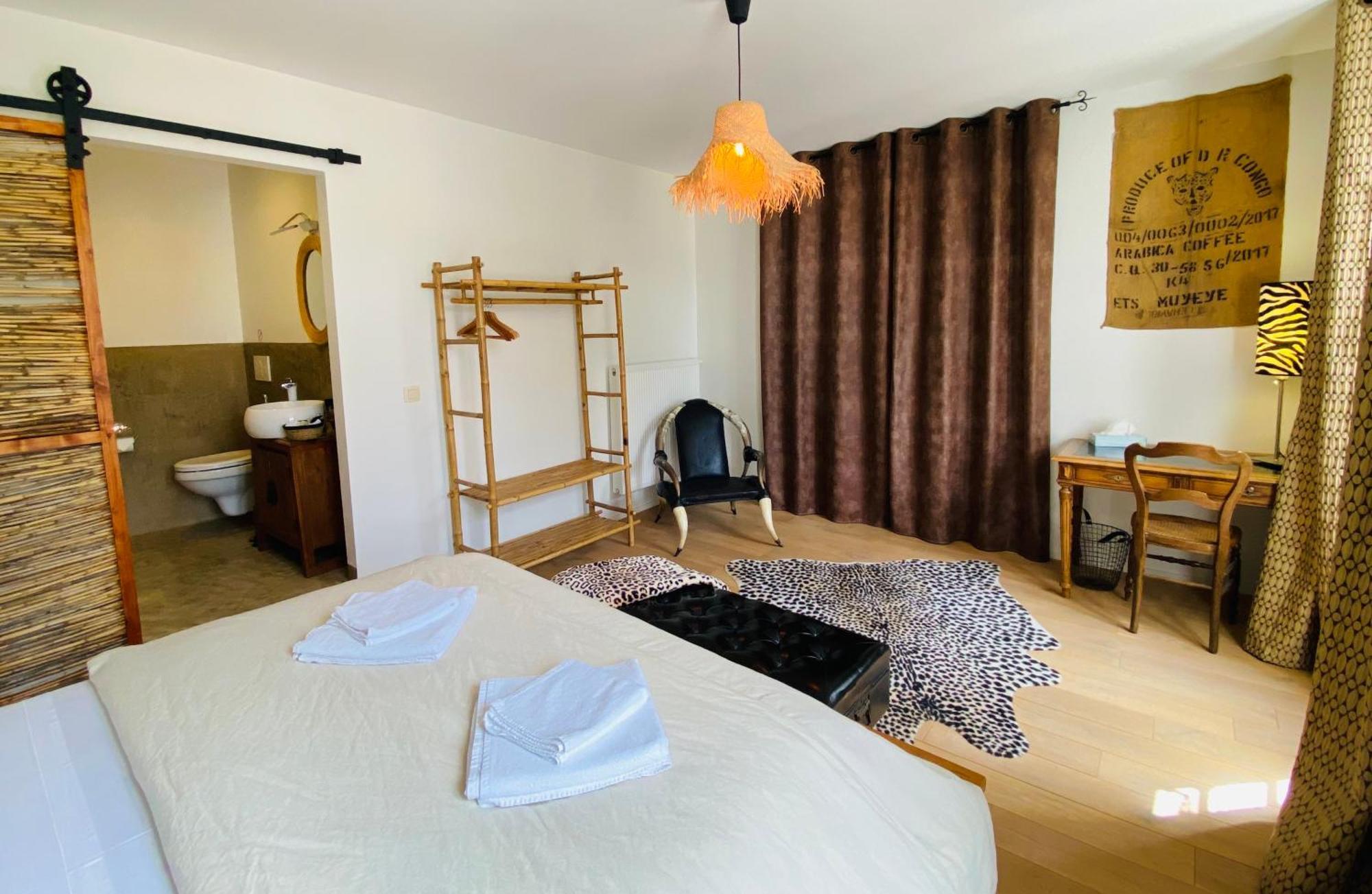 Aux Berges Du Libre Bed & Breakfast Felines-Termenes Oda fotoğraf